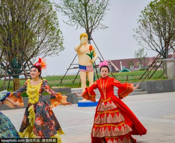 Legdown: Donald Trump Goes Half Naked In China See [photos]